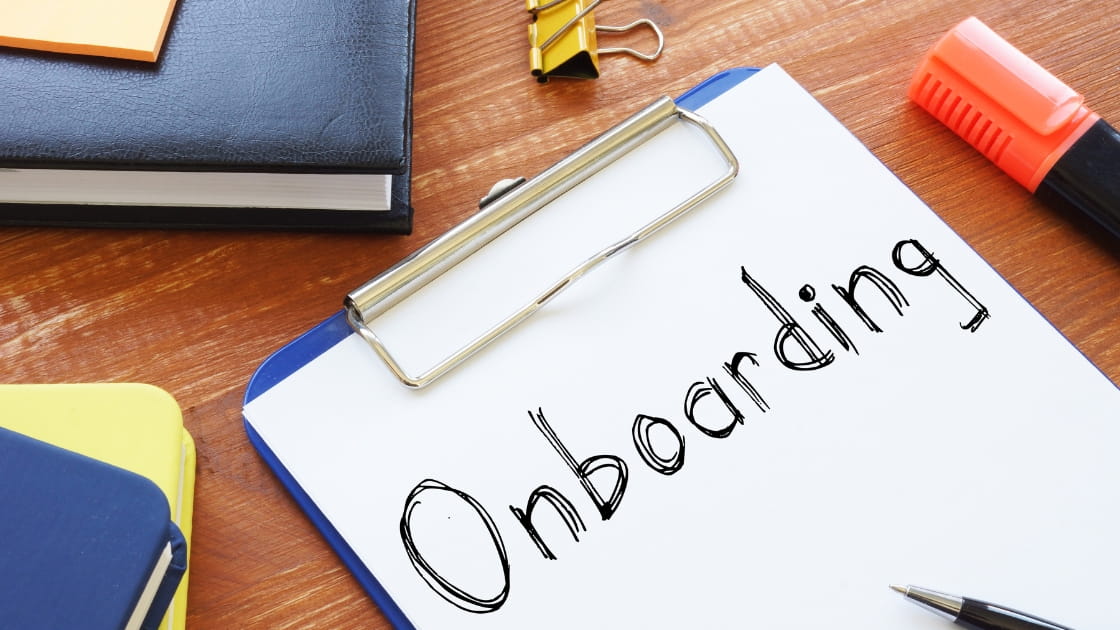 AI in onboarding and employee experience