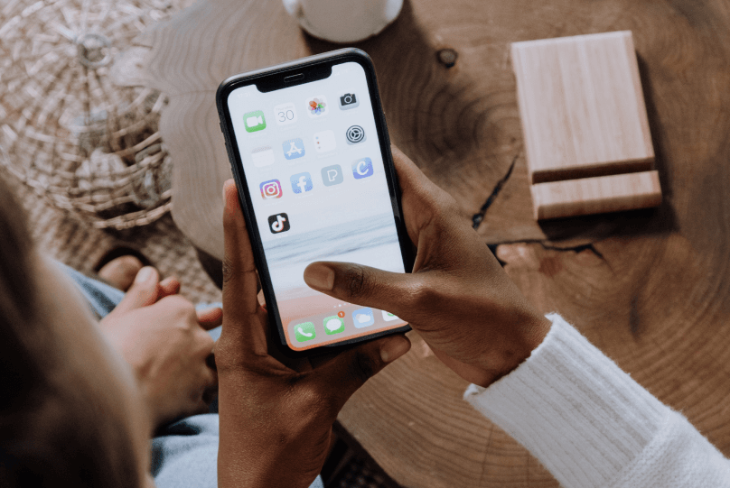 employee recognition kudos app slack employee engagement